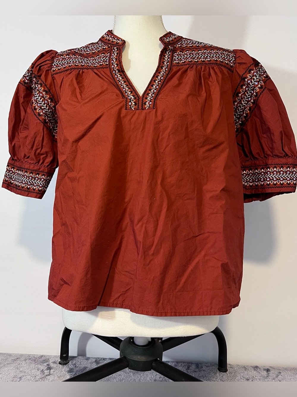 A Loves A Burnt Orange Embroidered Boho Peasant Top Size L